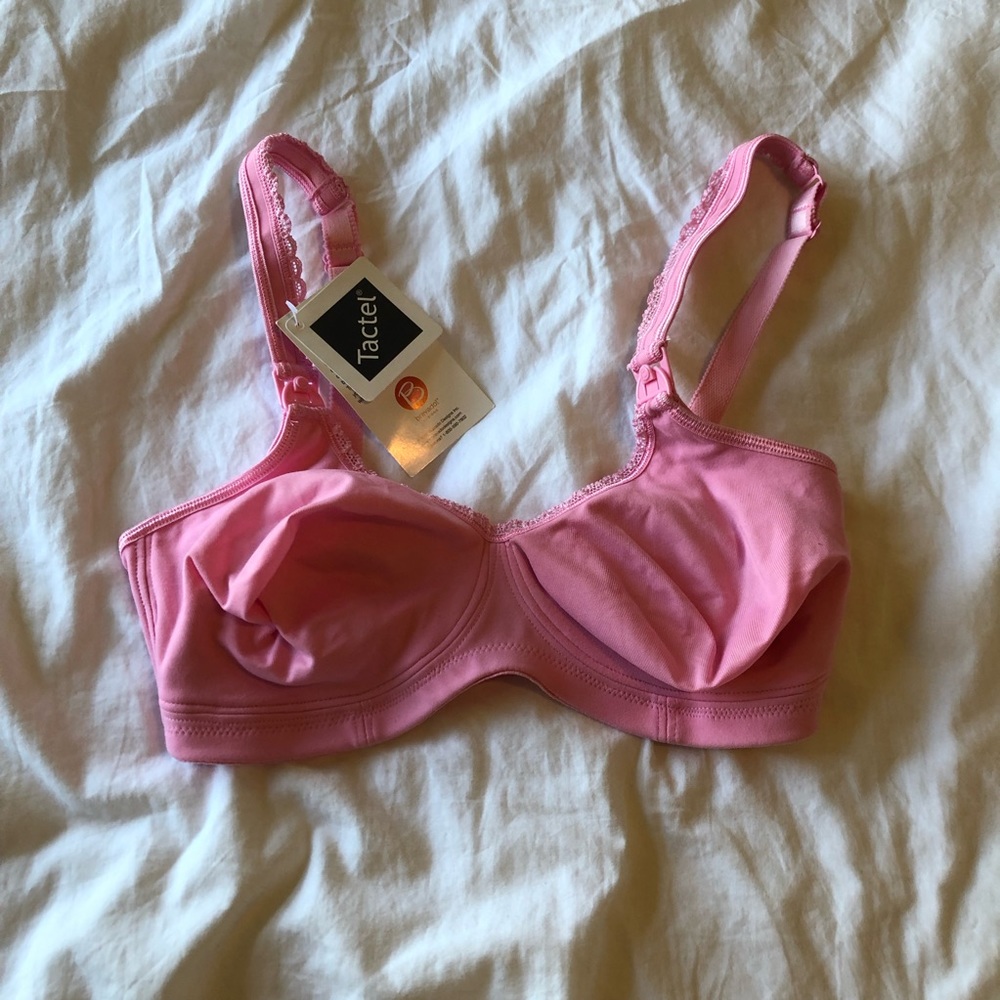 Beautiful pink Bravado nursing bra, NWT sz 32D